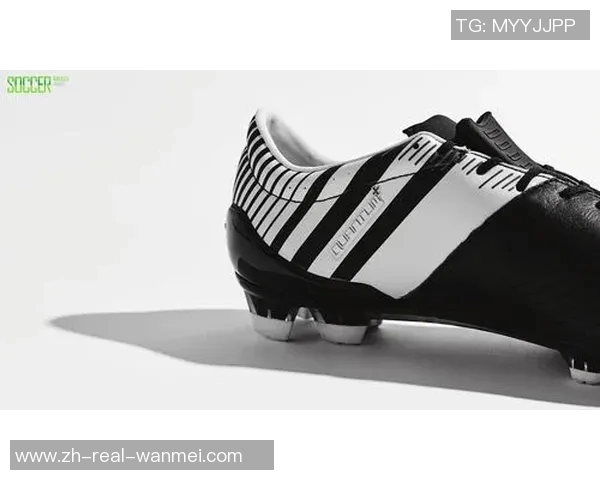 提升球场表现的秘密武器探索concave足球鞋的独特设计与优势